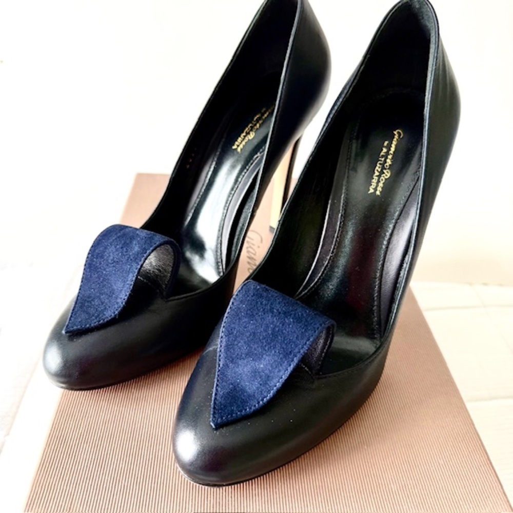 NWT Gianvioto Rossi for Altuzarra Navy pump size 38